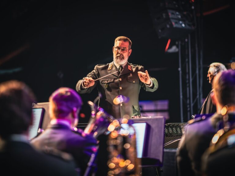 Regimentsfanfare ‘Garde, Grenadiers en Jagers’ – RFGGJ meets Jamai — muziek in Zutphen